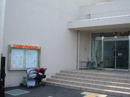 写真：荻窪児童館入り口