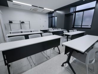 第8集会室