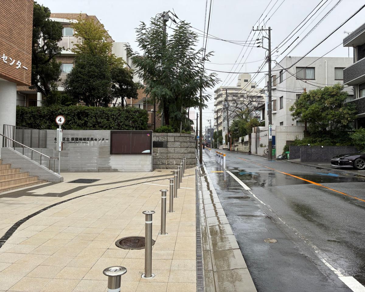 荻窪地域区民センターの停留所を示す画像2