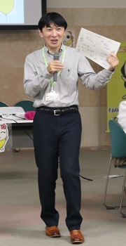 杉山委員（ねこさん）の写真