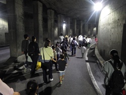 専用地下道探検