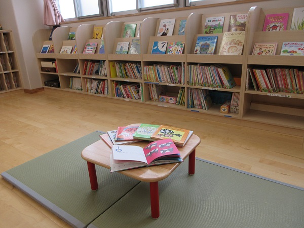 絵本の部屋