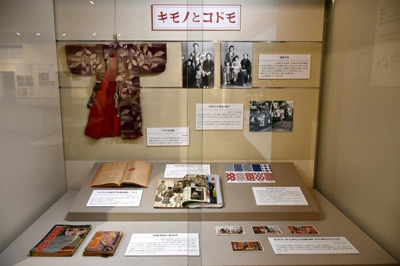 すぎなみコレクション「キモノとコドモ」展示風景