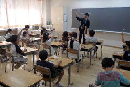 富士見丘小学校研究発表会の様子